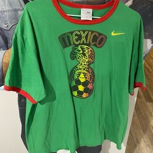 Men’s XL Nike Mexico tee